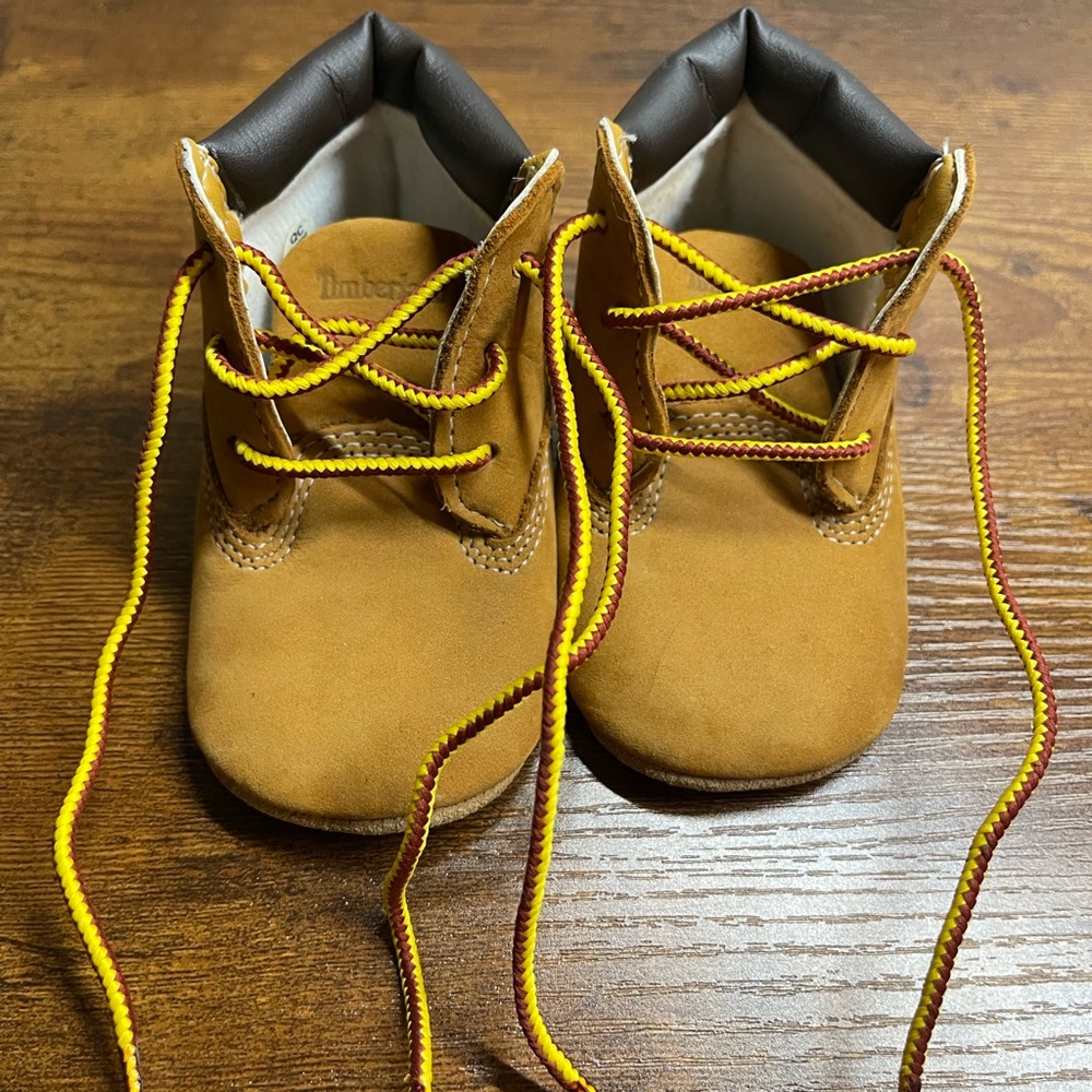 Timberland Infant size 2 Crib Shoes